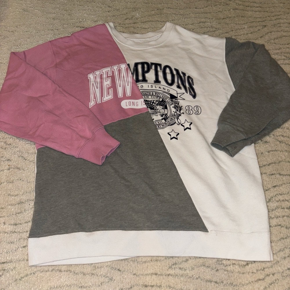 Hollister Crewneck